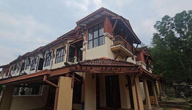 Terrace Corner house on the top of the Hill for Sale 1