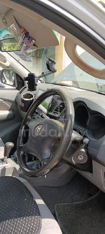 2011 Toyota HILUX 2.5 G FACELIFT (A) - 5