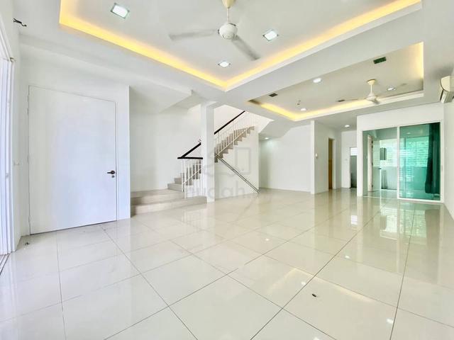 [F.Loan I Renovated I Guard & Gated] 2 Storey Nadayu 92 Kajang 1