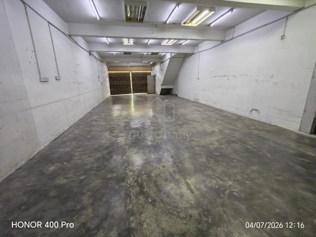 24x80 Facing Open 2 Storey Shop Office Serdang Equine Seri Kembangan 1