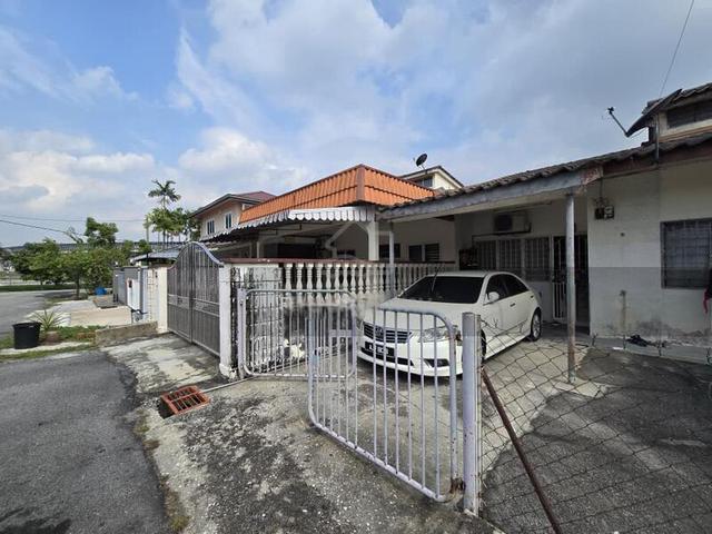 1 sty House, Bandar Rinching Sek 5, Semenyih 1