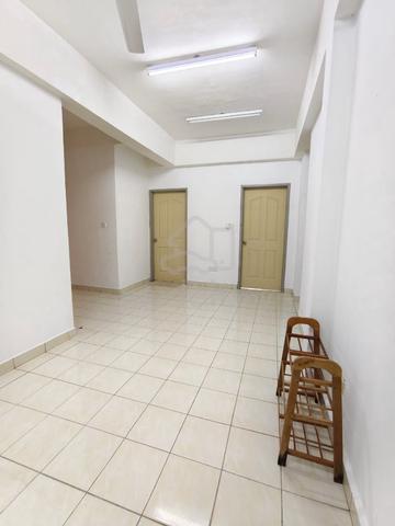 Taman Suria Shop Apartment 1