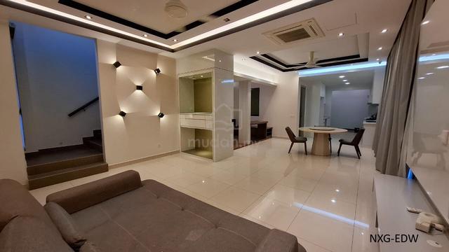 Bandar Rimbayu Periwinkle Semi-D House 32x70 Renovated & Move In Cond 1