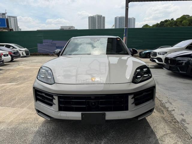 2024 Porsche Cayenne 3.0 SUV JAPAN SPEC SPORT CHRO - 2
