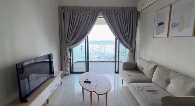 Bay Point @ Country Garden Danga Bay 1