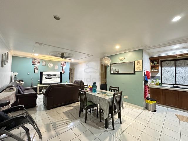 Taman Lembah Maju 600 Apartment 1