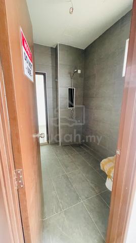 Mutiara Rini double storey landed 5