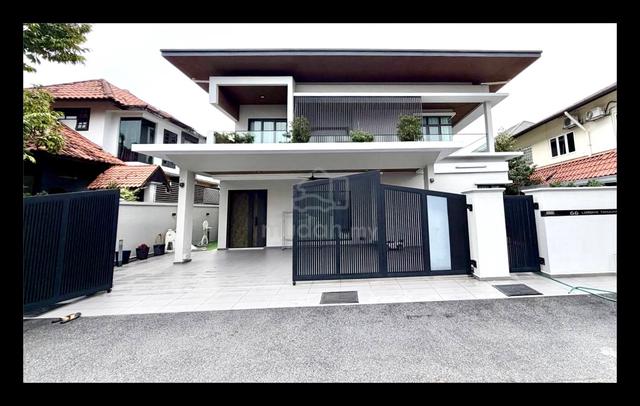 BUNGALOW ID 🔥 FULLY FURNISHED 2 Storey Kampung Melayu Ampang 1