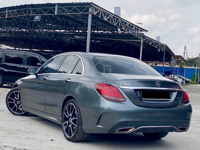 2021 Mercedes Benz C300 2.0 AMG FACELIFT 9-SPEED - 2