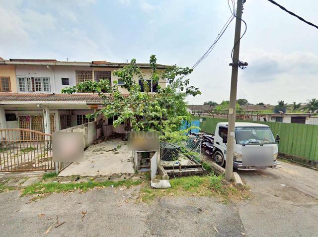 Pekan Meru (Taman Meru Utama), Klang, Selangor - 4 min to NSK Meru 1