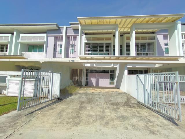 [BELOW MARKET] 2 Superlink Rimbayu (CHIMES) Telok Panglima Garang 1