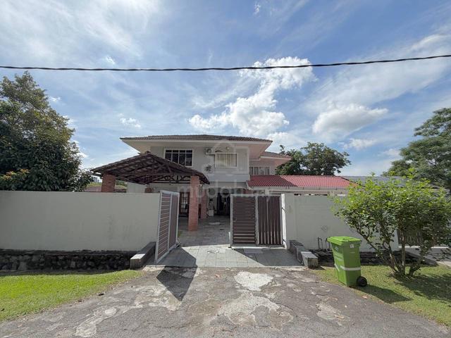Corner Lot Bungalow Taman Bukit Cheras 1