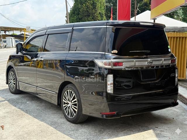 2017 Nissan ELGRAND 2.5 HIGHWAY STR (A) LOAN KEDAI - 2