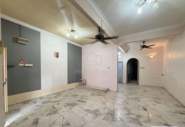 Partly Furnished Fully Extended 2 Sty Tmn Sejati Taman Sentosa Klang 1