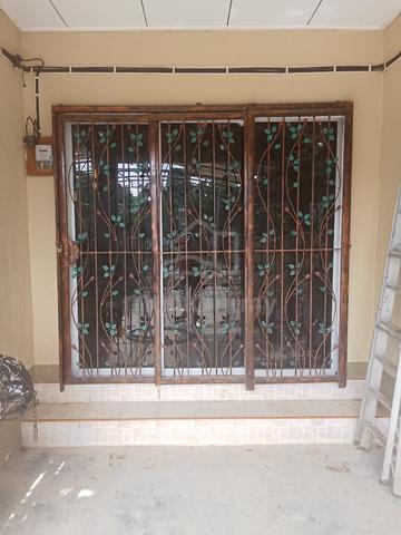 Teres Corner Lot Siap Renovation 1