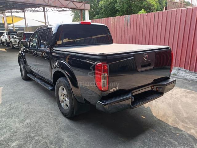 2010 Nissan NAVARA 2.5 CALIBRE (A) LOAN KEDAI - 5