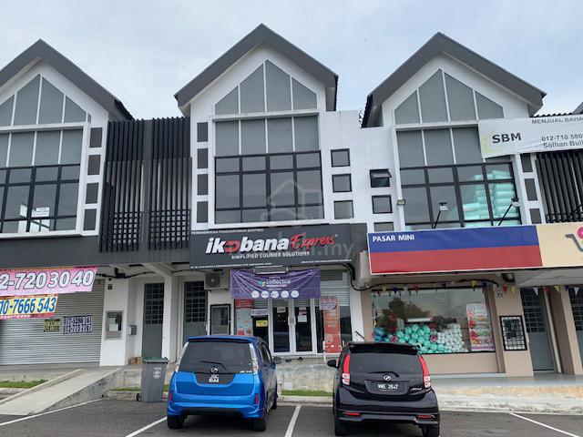 Ixora 2 Story Shop Facing Main Road Ground Floor For Rent Kota Masai 1