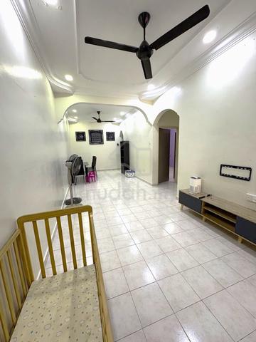 DEKAT SURAU & PADANG, Teres 1-Tingkat, RENOVATED , Bandar Putra Kulai 1