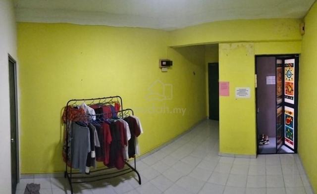 Sri Kenari Apartment 1