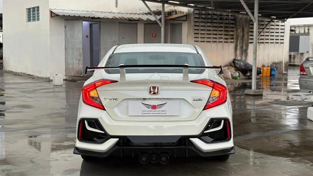 2018 Honda CIVIC 1.5 TC (A) - 4