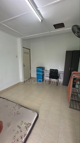 Room for Rent @ Seksyen 17, Petaling Jaya 1