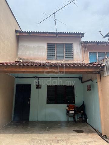 Rumah Sewa Low Cost 1