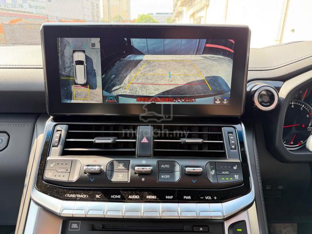 2024 Toyota LANDCRUISER 3.5 ZX 5A Black Interior - 4