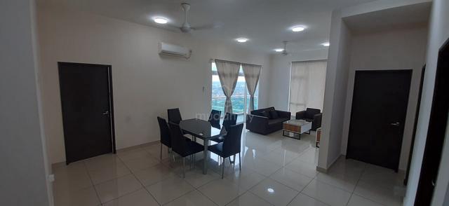 M Condominium @ Larkin 1