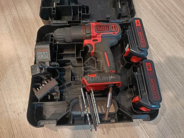 Black & Decker 18V Cordless Hammer Drill Set - Exc - photo 2 of 4