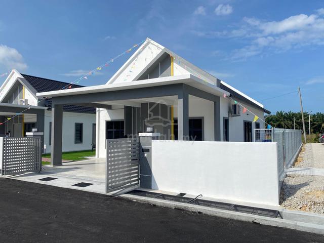 Banglo Freehold @Near Tiang Dua / Ayer Molek / Bemban / Merlimau 1