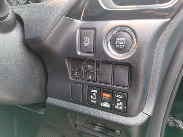 2018 Toyota VOXY 2.0 ZS KIRAMEKI (A) - 5