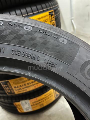 Carousel Image