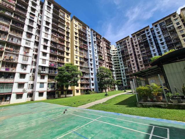 Apartment Abdullah Hukum 1