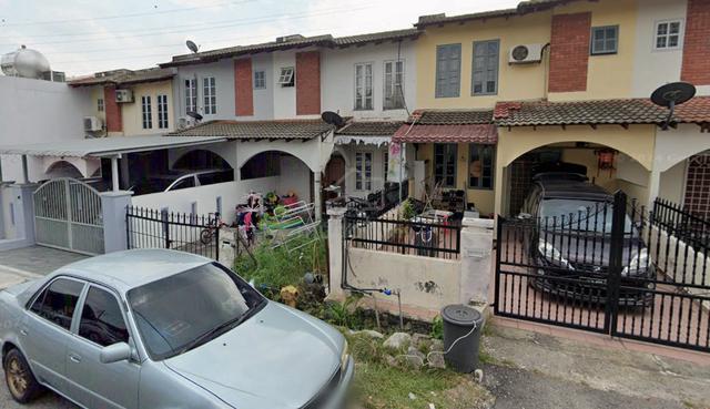 Double storey terrace house, taman Bukit Belimbing, balakong 1