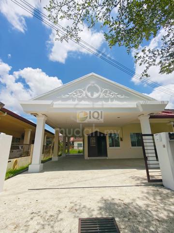 Good condition Semi-Detached @ Taman Sri Moyan [high platform ground] 1