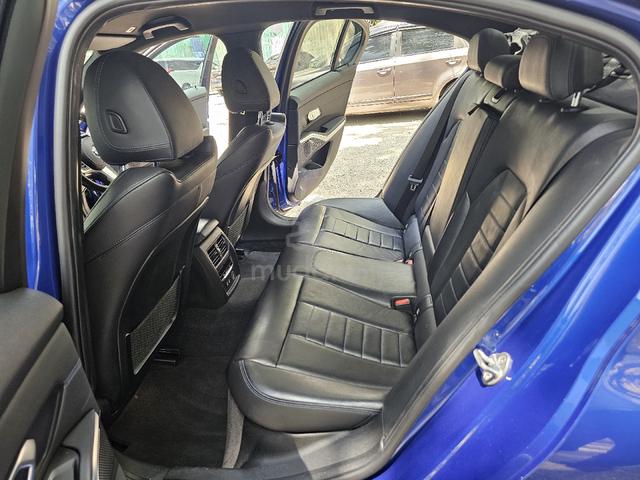 BMW 320i M Sport - 5