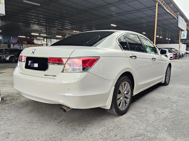 2011 Honda ACCORD 2.4 VTi-L FACELIFT (A) - 4