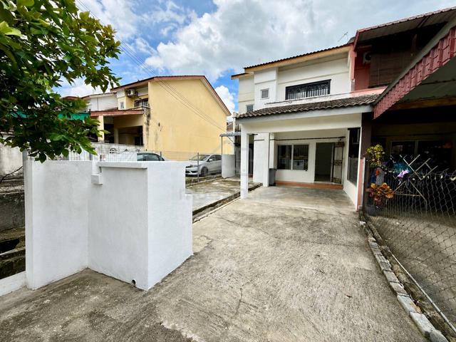 BOOKING RM1,000 | END LOT 2 Storey Terrace Taman Pinggiran Senawang 1