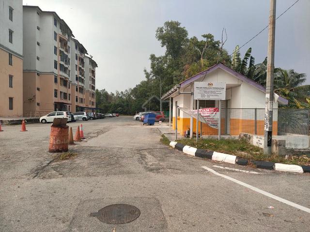 Cempaka Court 1