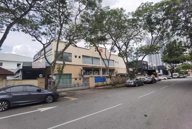 Kepong Taman Usahawan Jalan Metro Perdana Barat , Double Storey Semi-D 1
