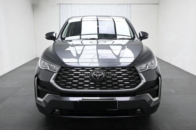 2023 Toyota INNOVA 2.0 ZENIX X 31K-MIL FSR UWRT 28 - 2