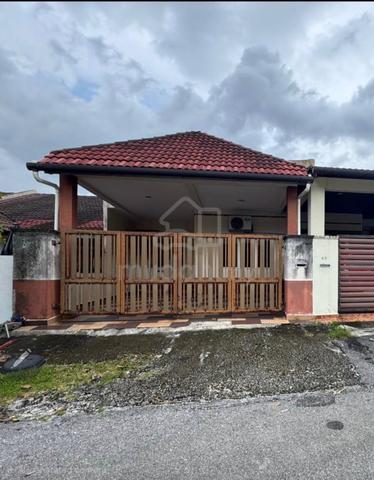 FULLY RENOVATED Single Storey Seksyen 3 Bandar Bukit Mahkota Bangi 1