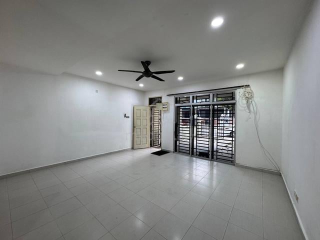 JP Perdana Mount Austin Double Storey House For SALE 1