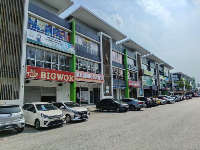 Ground Floor Shop Lot Bandar Puteri Bangi 1