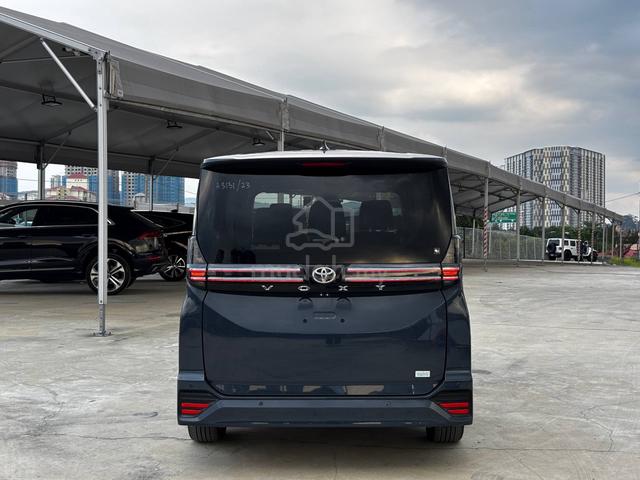 PERFECT Toyota VOXY 2.0 S-Z (7 SEATERS) LOWMIL - 5