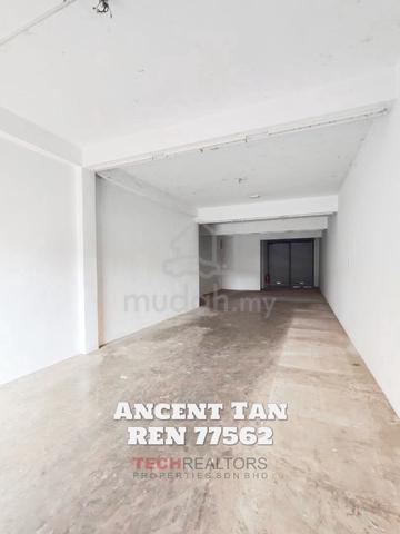 FOR RENT|Ground Floor Shop Lot Taman Songket Indah 1