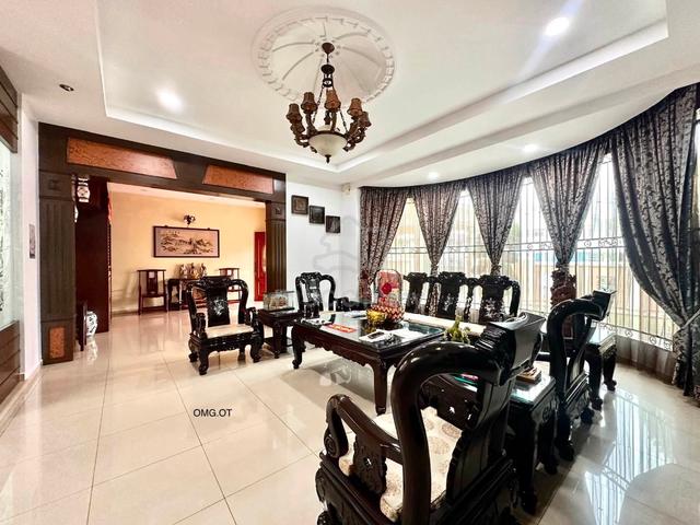 Teluk Pulai Jln Mengkuang klang 3Sty Own build Bungalow  renovated 1
