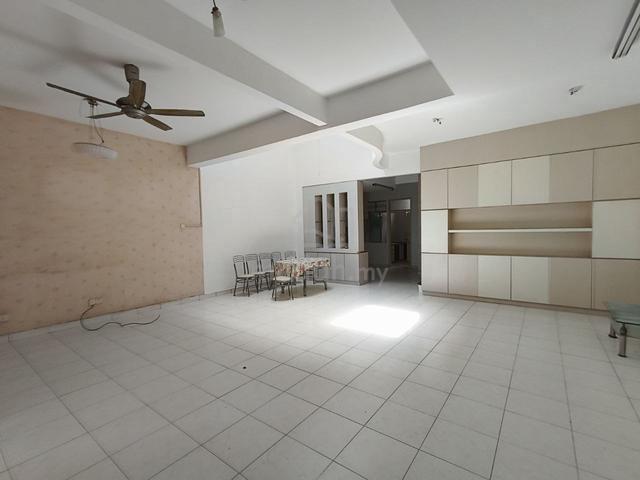 Good Condition Pulai Perdana 1 Two Storey House for Sale 1