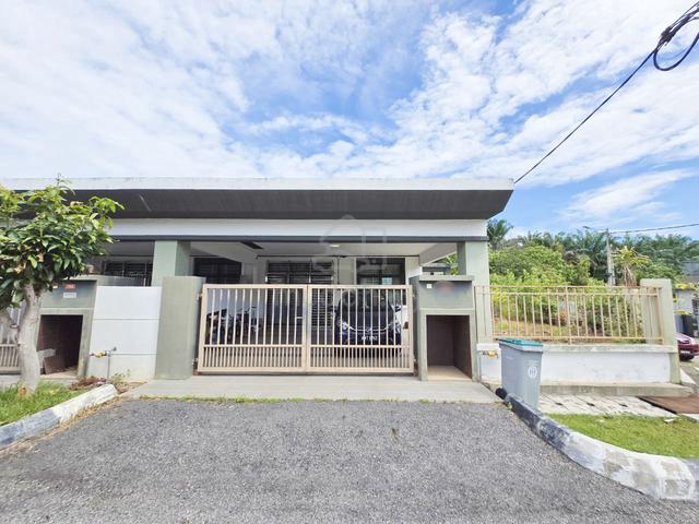 Corner Lot - Single Storey Taman Kasih Putera, Bahau 1