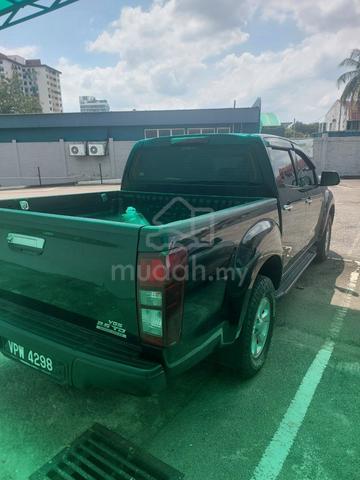 2017 Isuzu D-MAX 2.5 STANDARD 4X4 FACELIFT (M) - 5